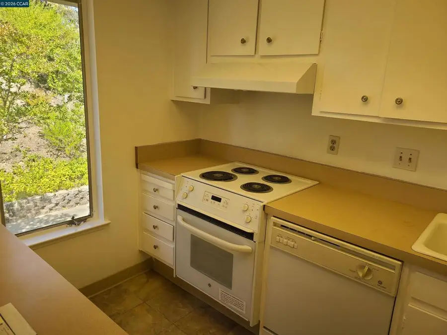 1224 Skycrest Dr #3, Walnut Creek, CA 94595 - #3