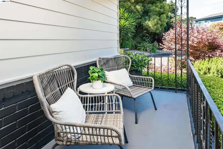 3229 Toyon Ter, Alameda, CA 94501 - #3
