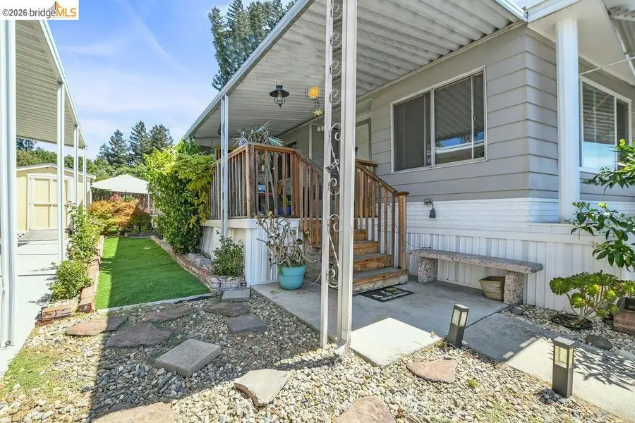 2166 Dalis Dr., Concord, CA 94520 - #3