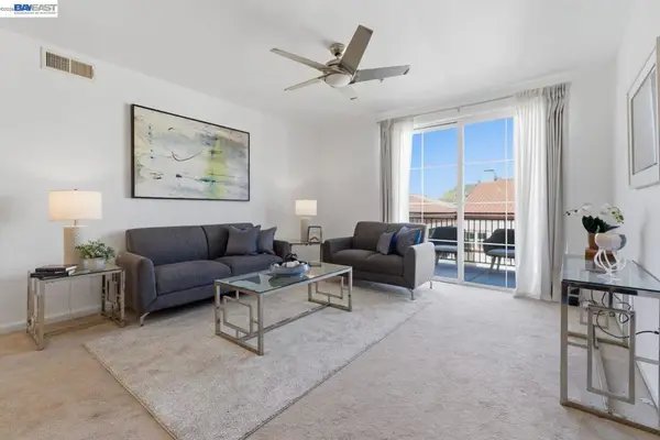 800 S Abel Street #519, Milpitas, CA 95035