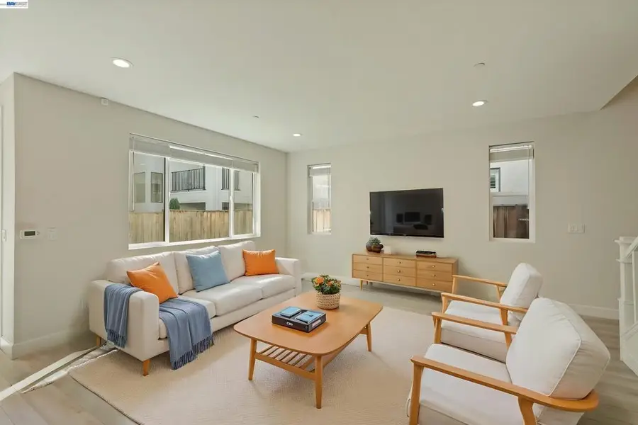 5915 Abbott St, Dublin, CA 94568 - #3