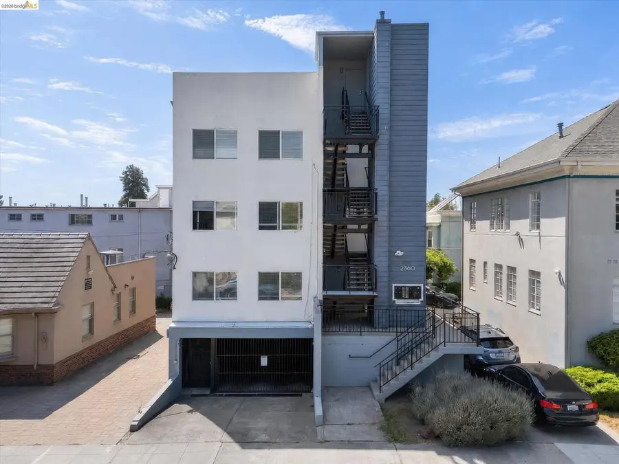 2360 Ellsworth St, Berkeley, CA 94704 - #2
