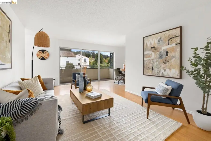 2614 Warring St #9, Berkeley, CA 94704 - #3