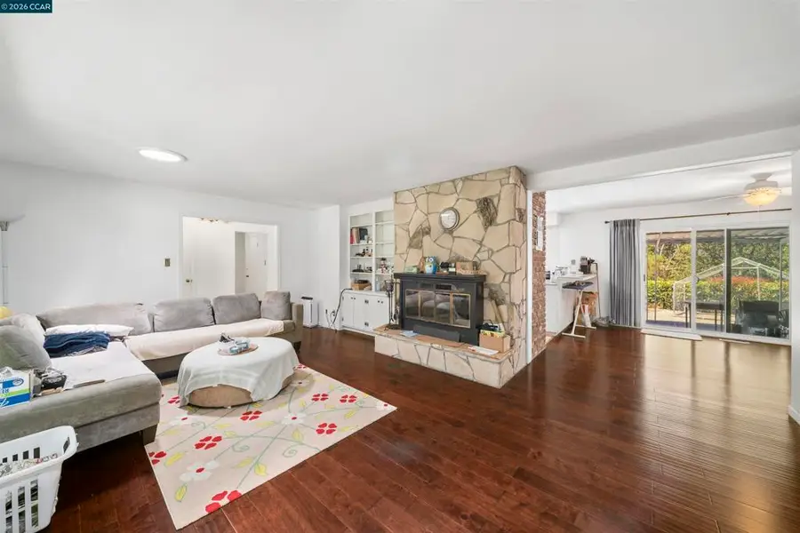 732 Moraga Rd, Moraga, CA 94556 - #2