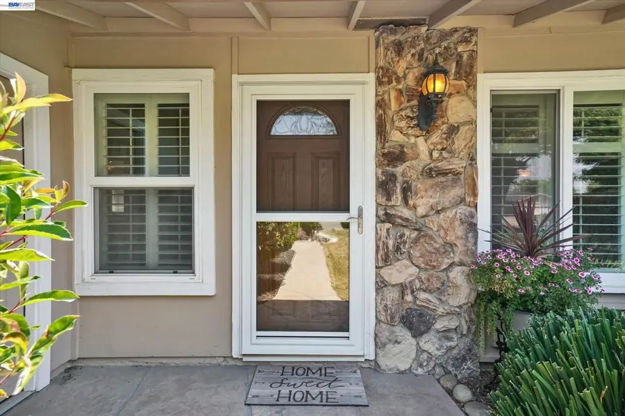 555 Teal Ct, Livermore, CA 94551 - #2