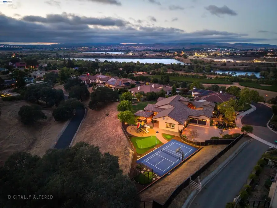 2402 Silver Oaks Ln, Pleasanton, CA 94566 - #2