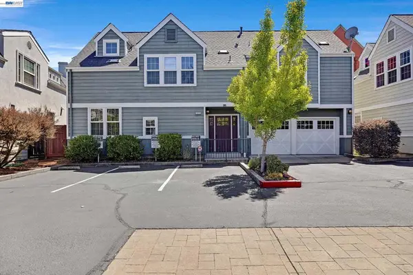 1015 Greenbrier Ct, San Leandro, CA 94577