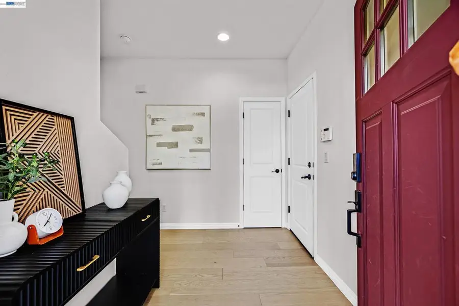 1015 Greenbrier Ct, San Leandro, CA 94577 - #2