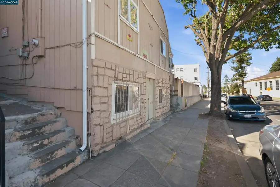 2150 35th Ave, Oakland, CA 94601 - #3