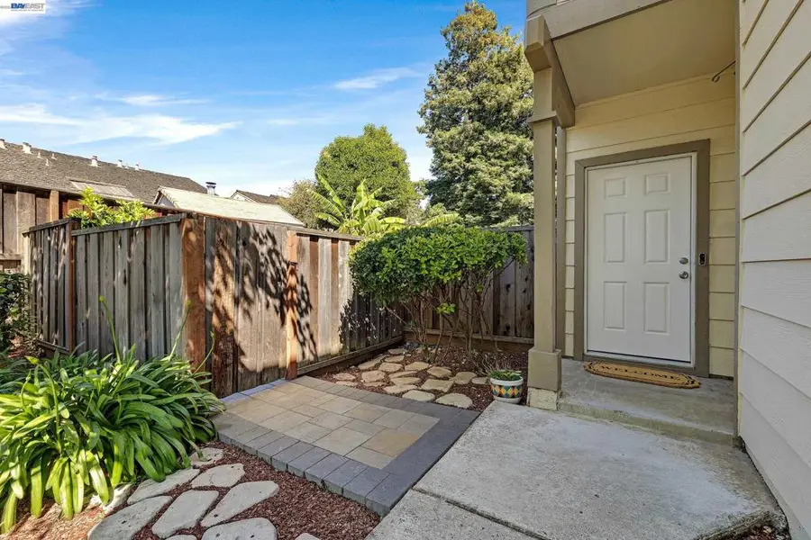 4290 Tiburon Dr, Fremont, CA 94555 - #3