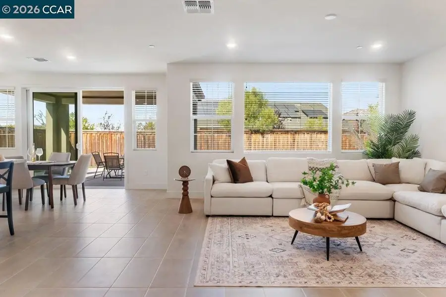 6738 Verbena St, Tracy, CA 95377 - #2