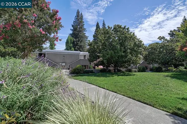 1425 Canyonwood #3, Walnut Creek, CA 94595