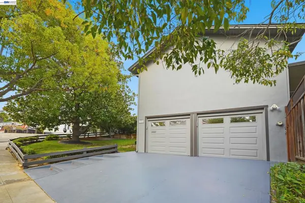 19026 Center St, Castro Valley, CA 94546