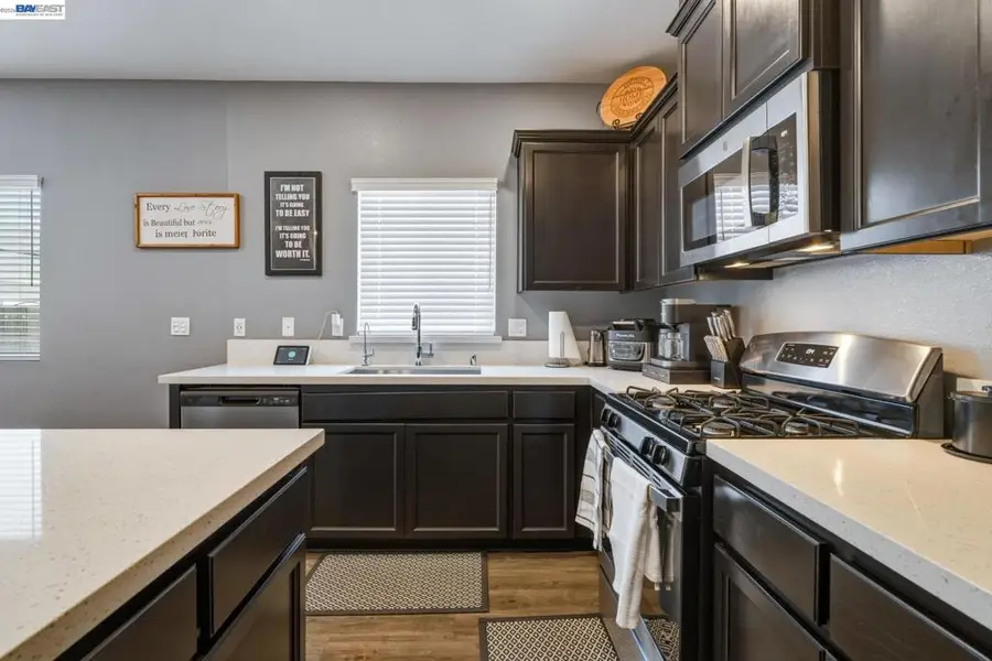 726 Sudbrook Ct, Patterson, CA 95363 - #2