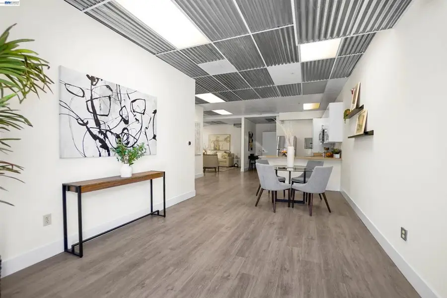 850 W Grand Ave #B, Oakland, CA 94607 - #2