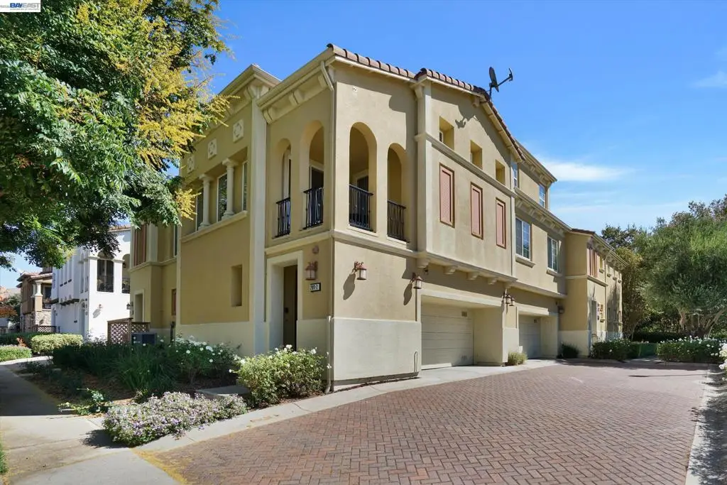 2811 Quarryhill Ave #4, Livermore, CA 94551 - #1