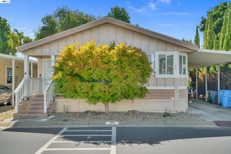60 Palm Dr, Union City, CA 94587 - #2
