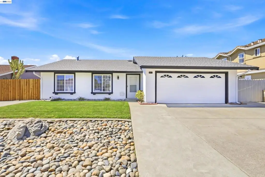 36571 Spruce St, Newark, CA 94560 - #1