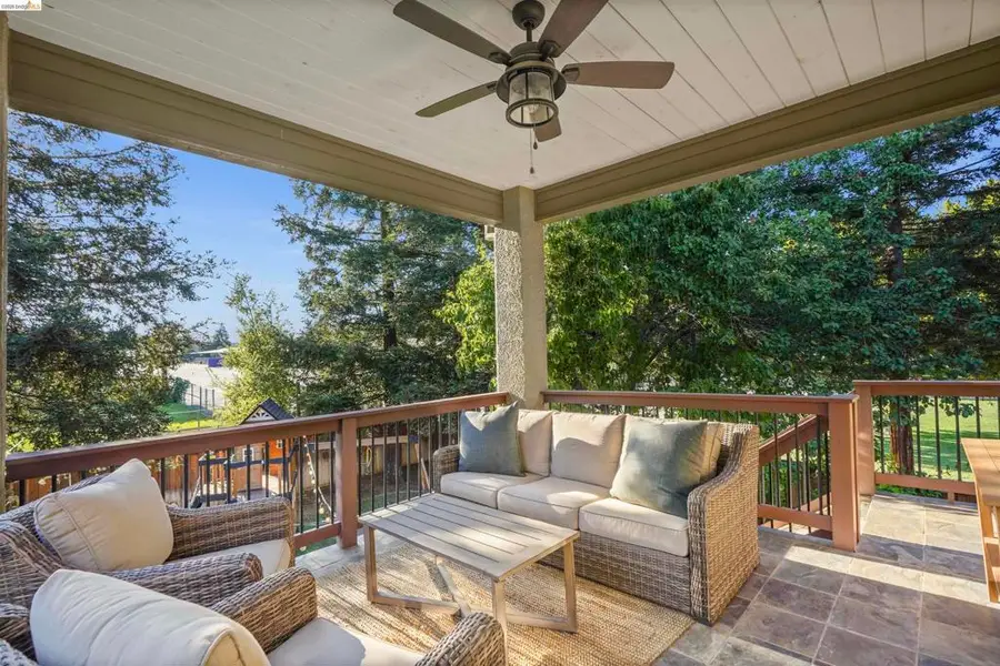 1049 Meadowgate Way, Brentwood, CA 94513 - #2