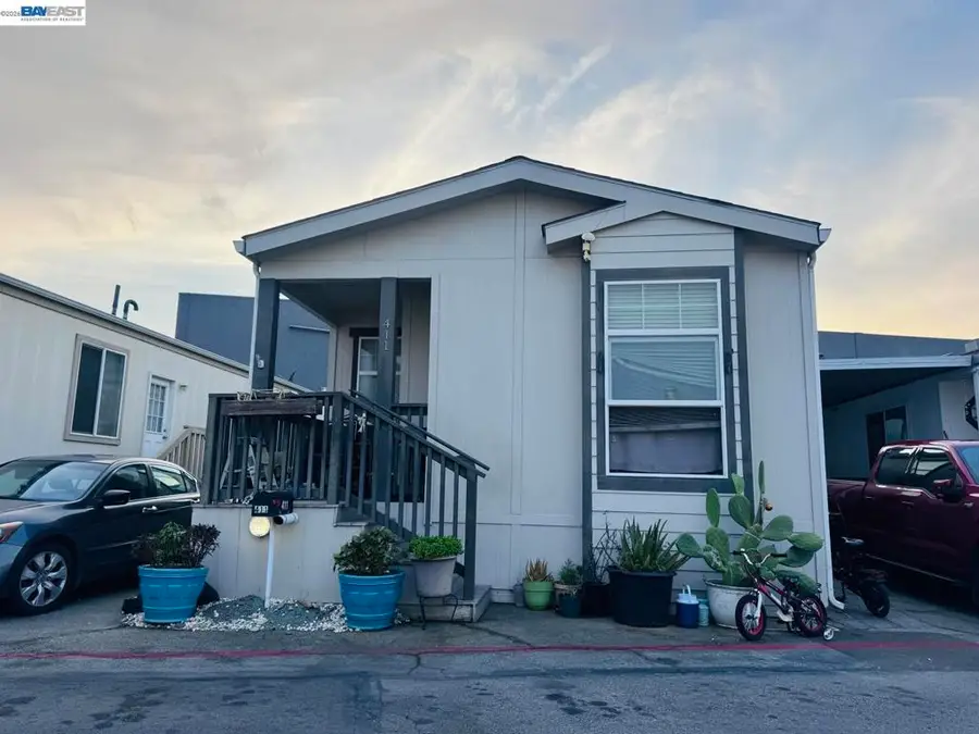 3015 E Bayshore Rd, Redwood City, CA 94063 - #2