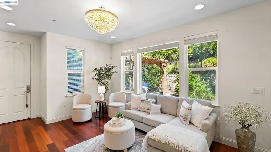 3207 Vittoria Loop, Dublin, CA 94568 - #3