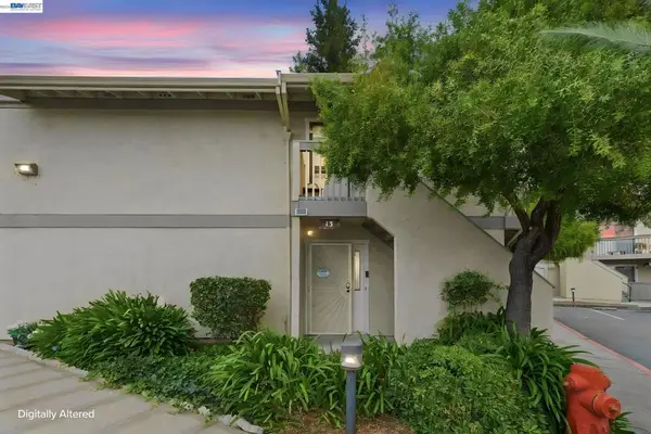 894 Lewelling Blvd #13, San Leandro, CA 94579