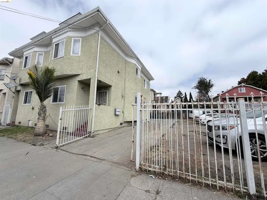 890 31st St, Oakland, CA 94608 - #3