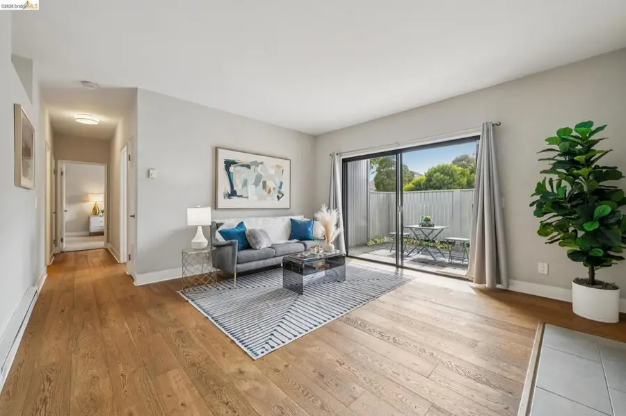 45 Schooner Ct, Richmond, CA 94804 - #3