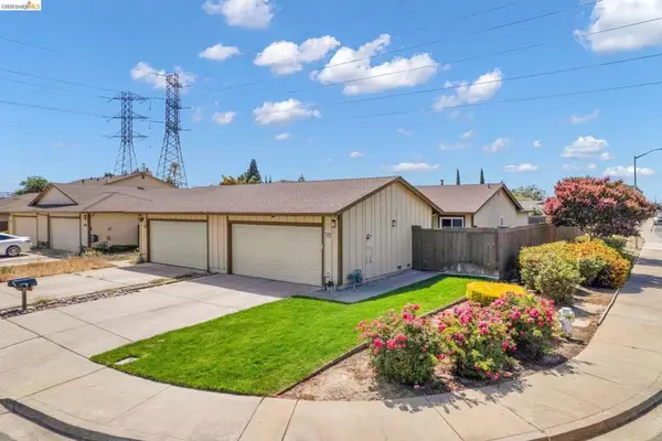 1300 Trembath Ln, Antioch, CA 94509