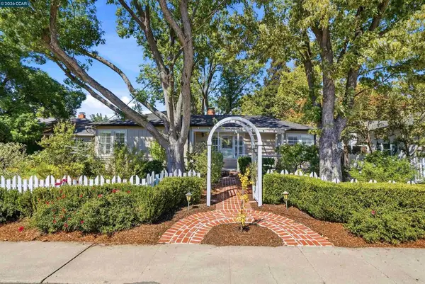 148 Roslyn Dr, Concord, CA 94518