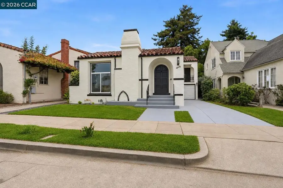 5672 Carberry Avenue, Oakland, CA 94609 - #2