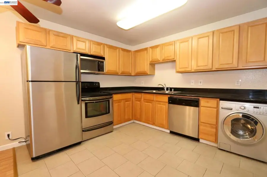 16006 E.14th Street #204, San Leandro, CA 94578 - #2