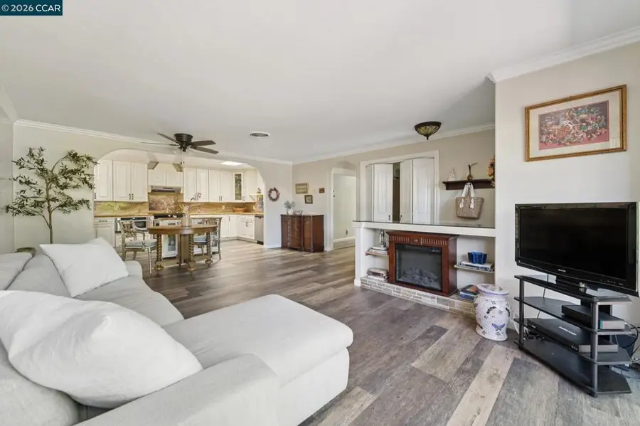 2037 Ptarmigan Dr #2, Walnut Creek, CA 94595 - #2