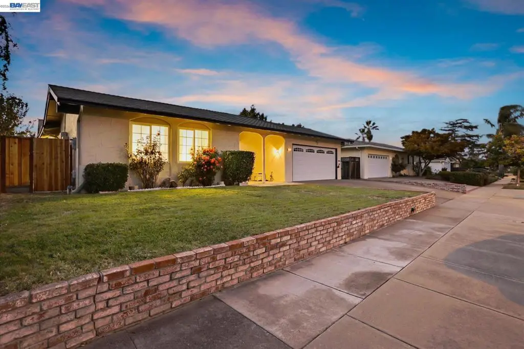 5261 Sussex Pl, Newark, CA 94560 - #1