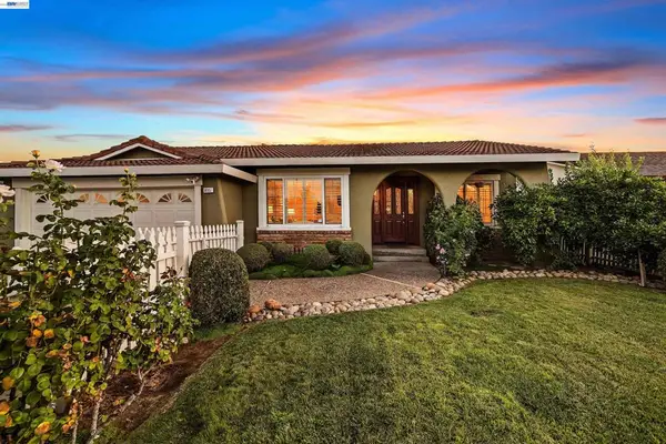 38351 Paseo Padre Pkwy, Fremont, CA 94536