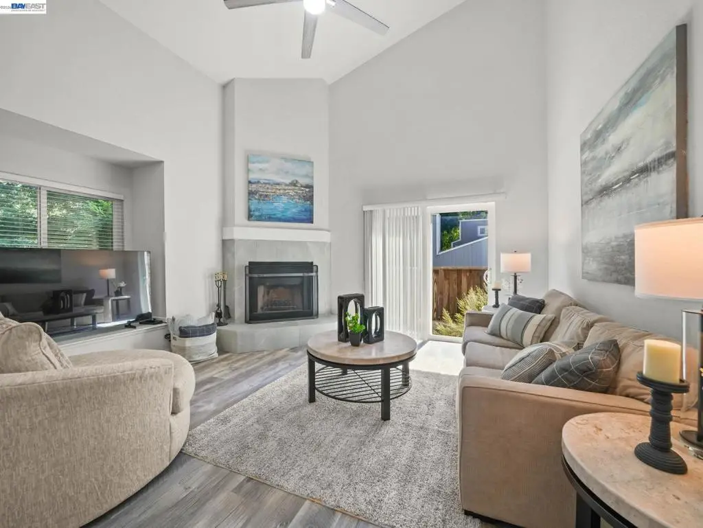 5371 San Simeon Pl, Castro Valley, CA 94552 - #1