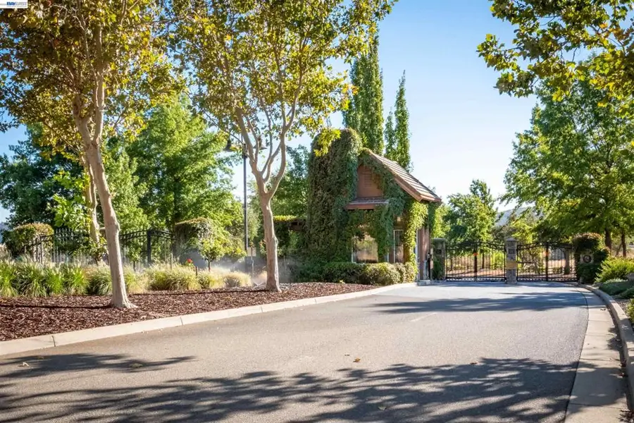 345 Hawkridge Road, Copperopolis, CA 95228 - #2
