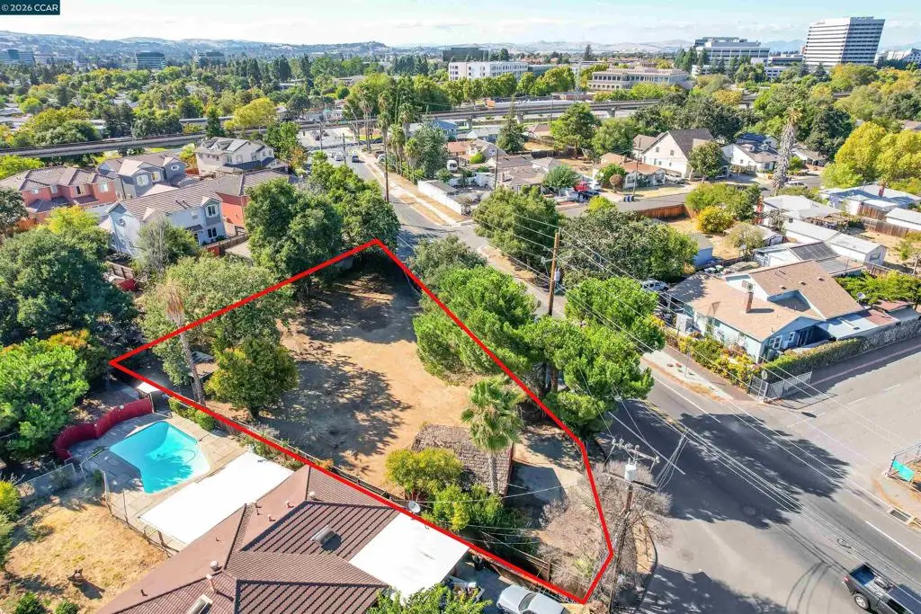 2812 Cowell, Concord, CA 94518 - #1