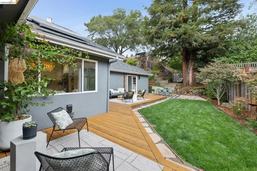 626 Caldwell Rd, Oakland, CA 94611 - #2