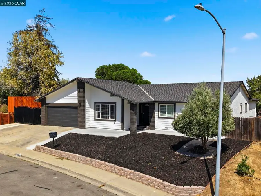4295 Suzanne Dr, Pittsburg, CA 94565 - #3