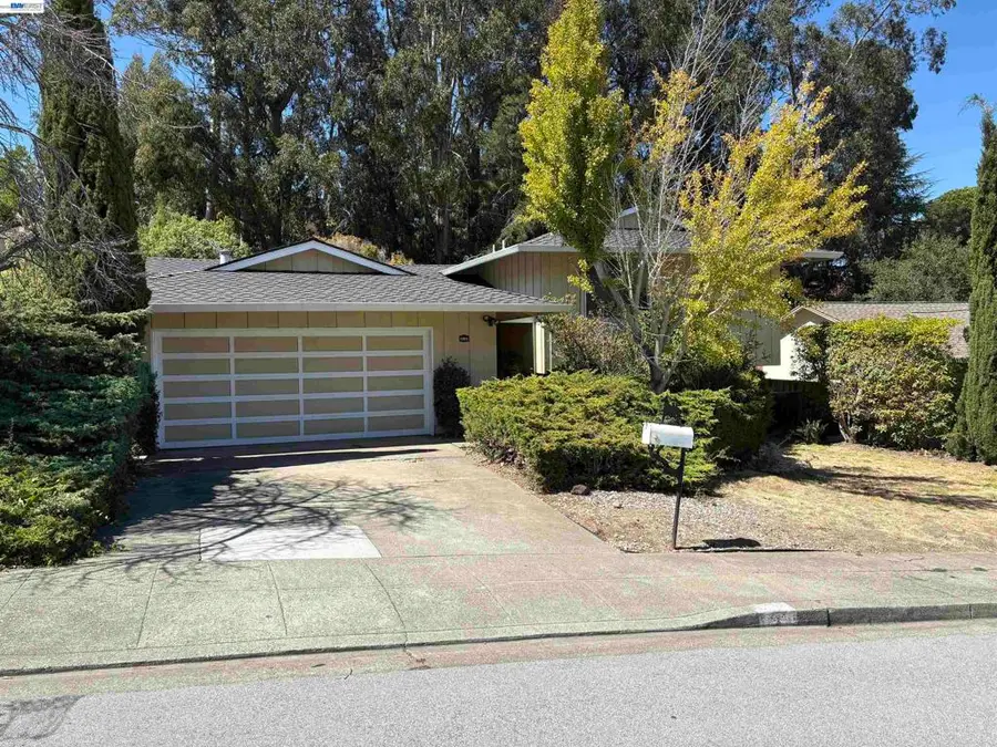 1350 Murchison Dr, Millbrae, CA 94030 - #2