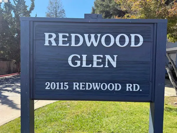 20115 Redwood Rd #15, Castro Valley, CA 94546