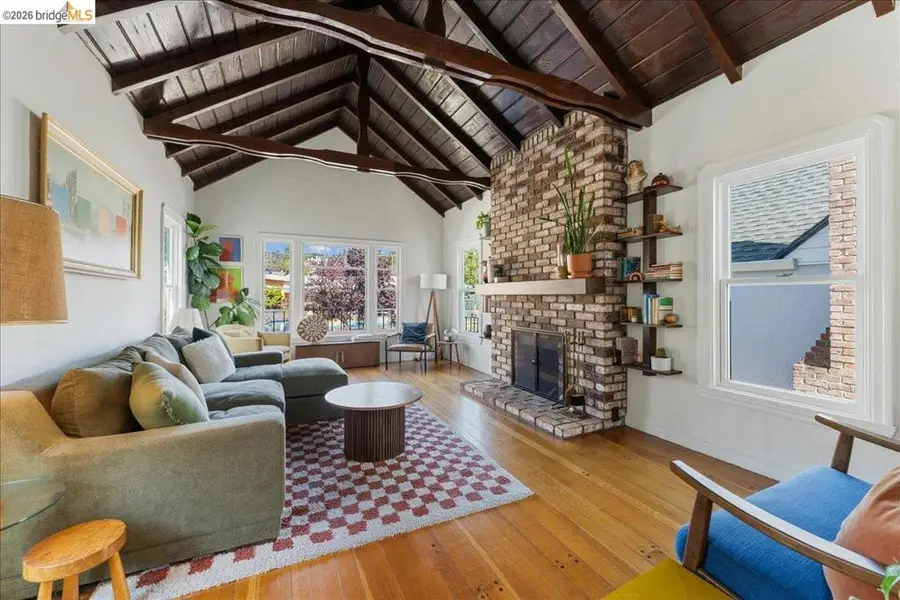 5327 Brann St, Oakland, CA 94619 - #3