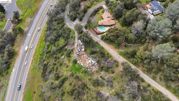 11310 Mckibbin Dr, Jamestown, CA 95327
