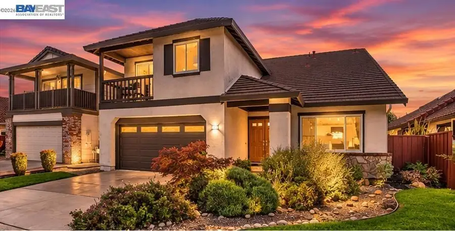 19491 Edwin Markham, Castro Valley, CA 94552 - #3