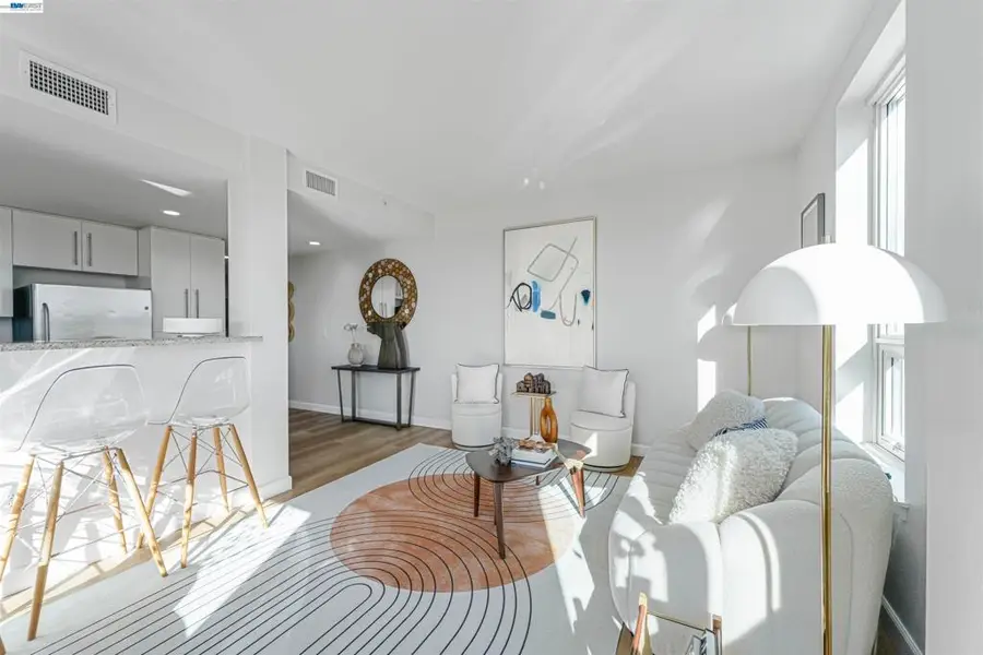 1375 Lick Ave #522, San Jose, CA 95110 - #3