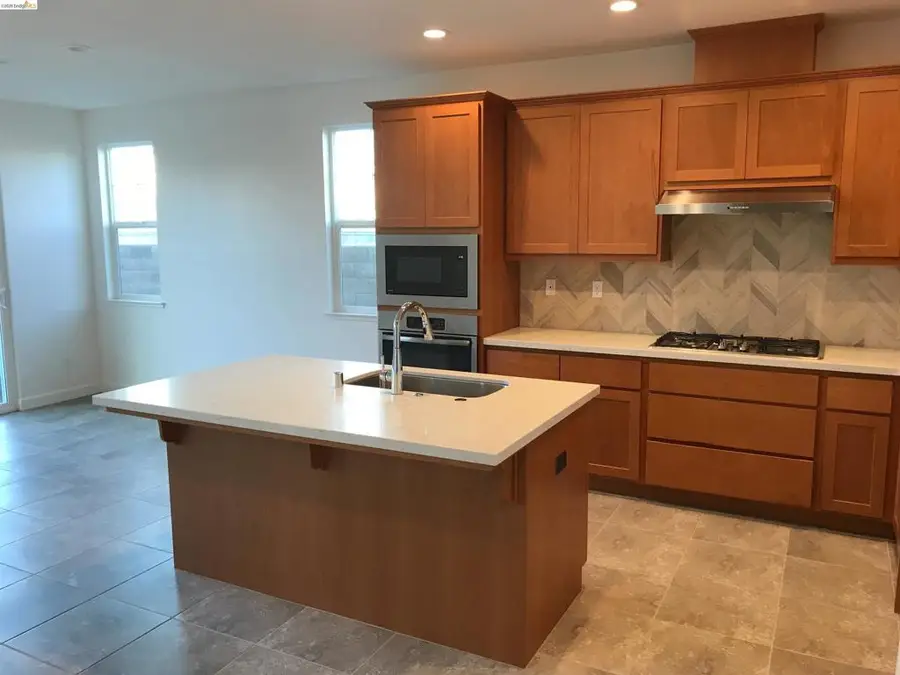 739 Jennifer Street, Brentwood, CA 94513 - #2