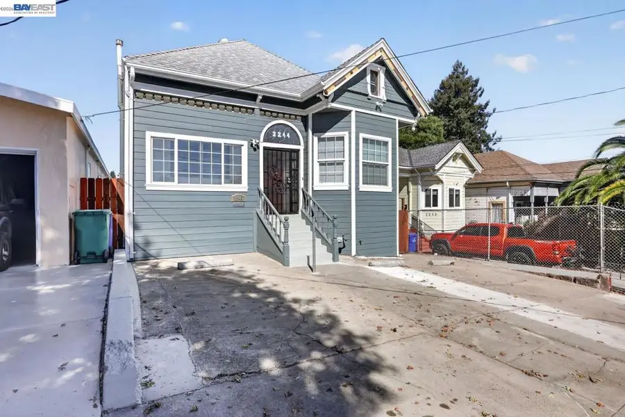 2244 E 20th St, Oakland, CA 94606 - #2