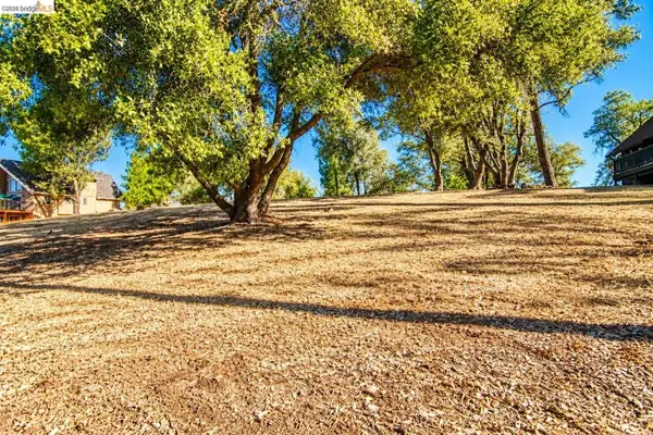 3 308A Longview St., Groveland, CA 95321