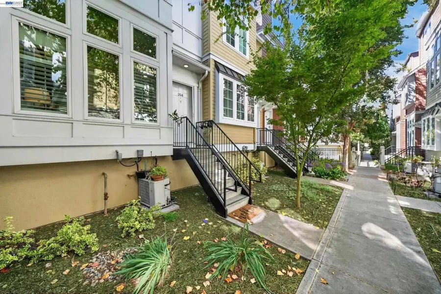 206 Grayson Ter, San Jose, CA 95126 - #2